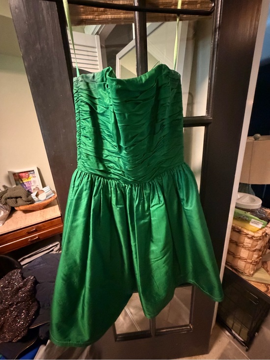bill blass Dresses & Skirts - VTG 100% Silk 
Emerald Green Spaghetti Strap Party Dress designer Bill Blass